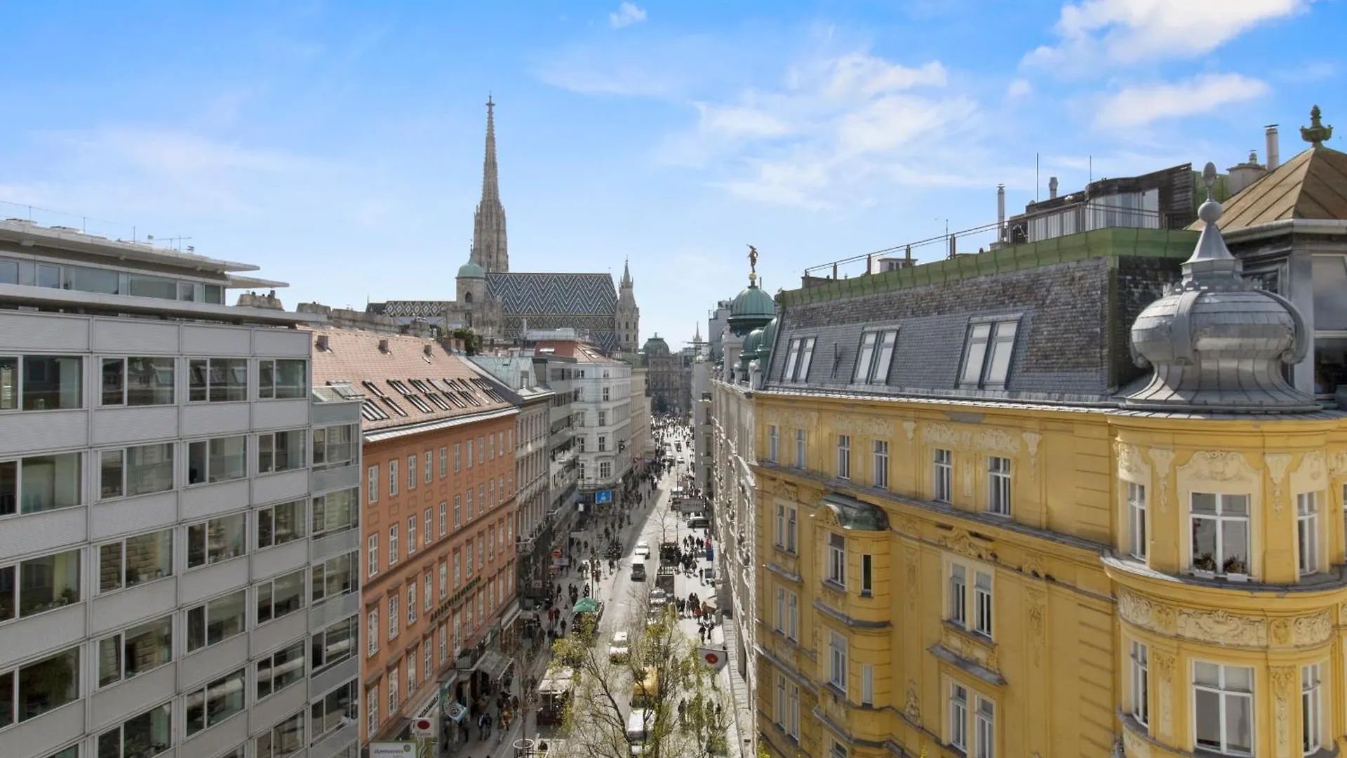 110 M2 Cathedral View Penthouse Apartment ウィーン