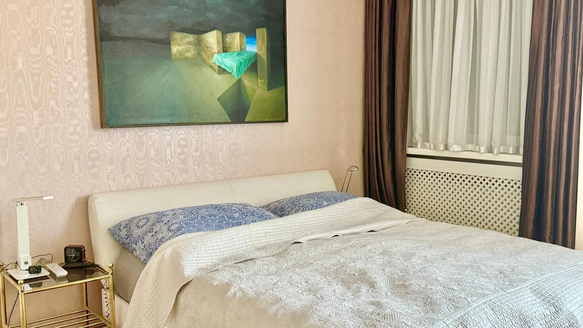 110 M2 Cathedral View Penthouse Apartment ウィーン