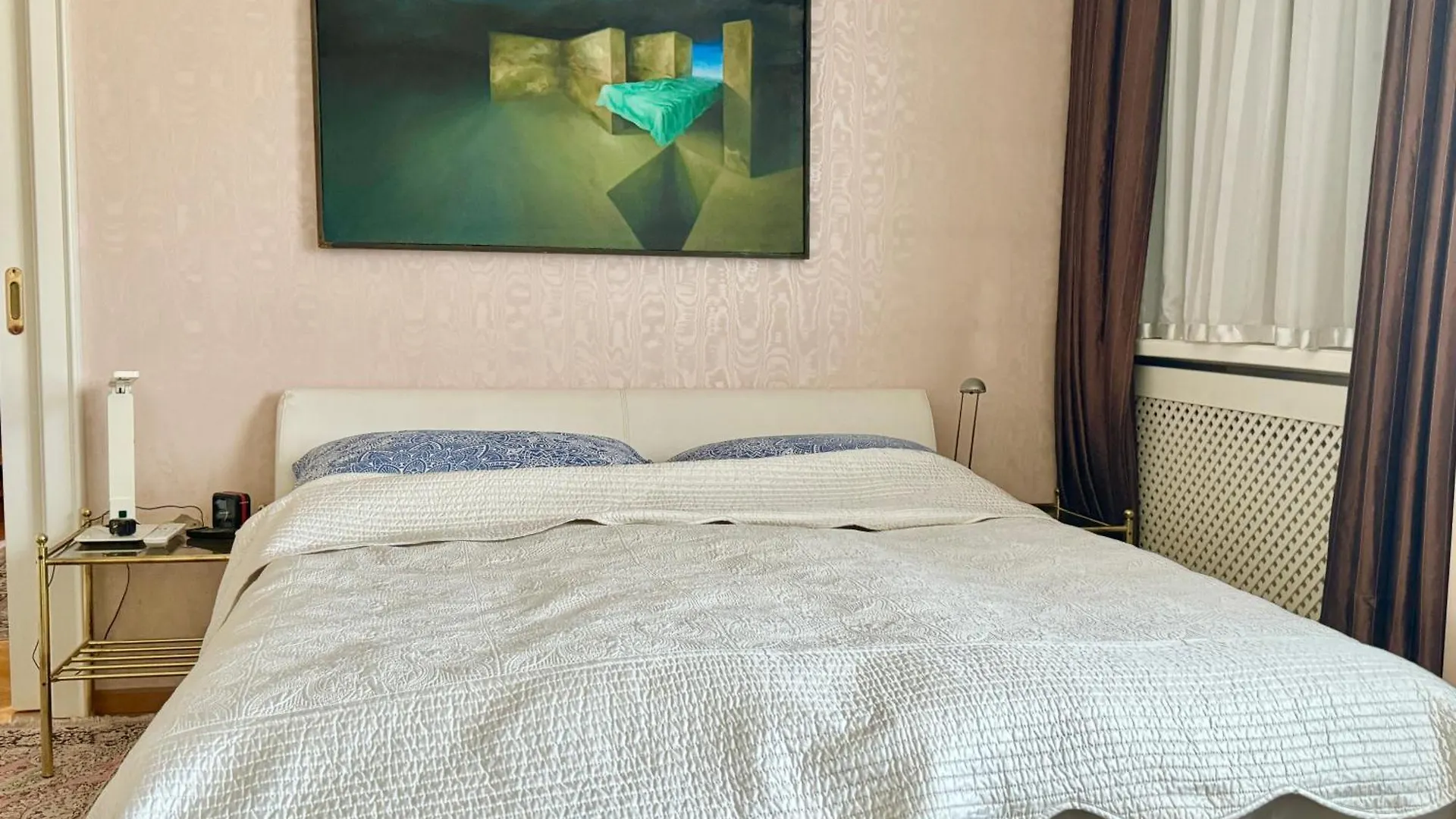 110 M2 Cathedral View Penthouse Apartment ウィーン