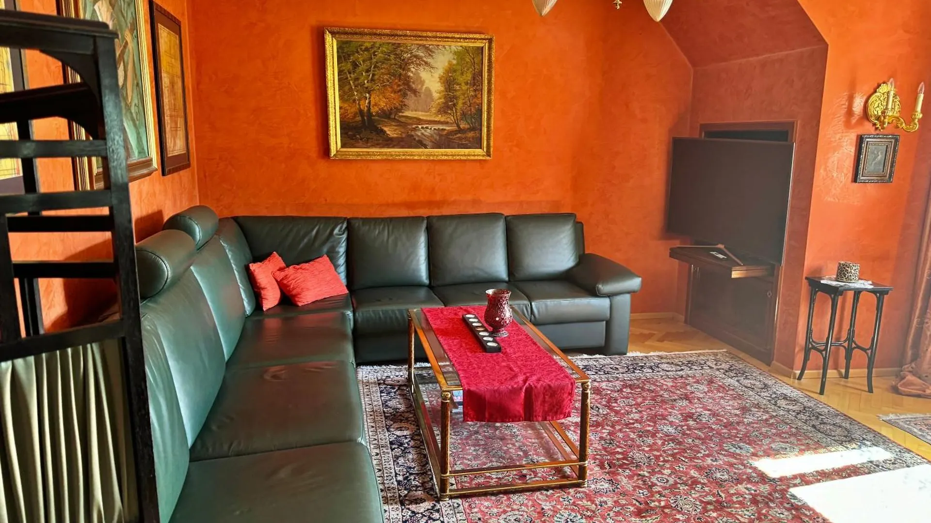 110 M2 Cathedral View Penthouse Apartment ウィーン